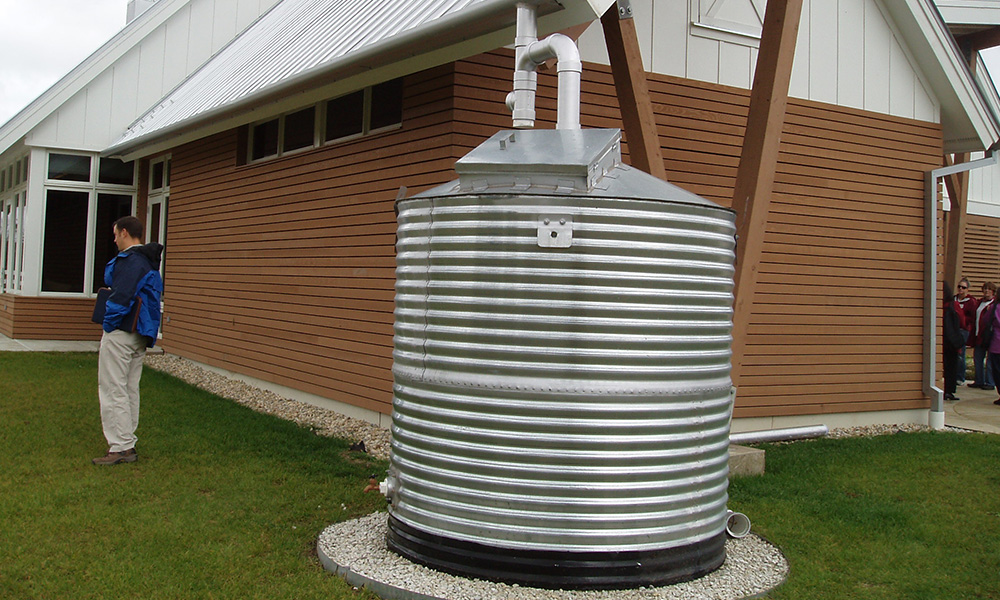 Keep Your Rainwater Tanks Working Effectively in Adelaide