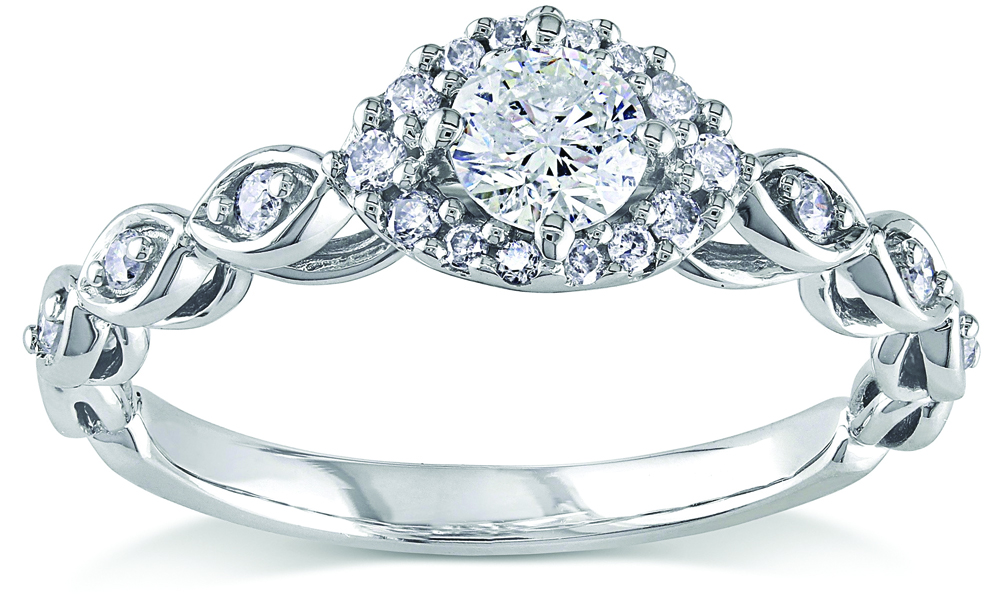 A Beautiful Start of a New Life, with a Perfect Engagement Ring