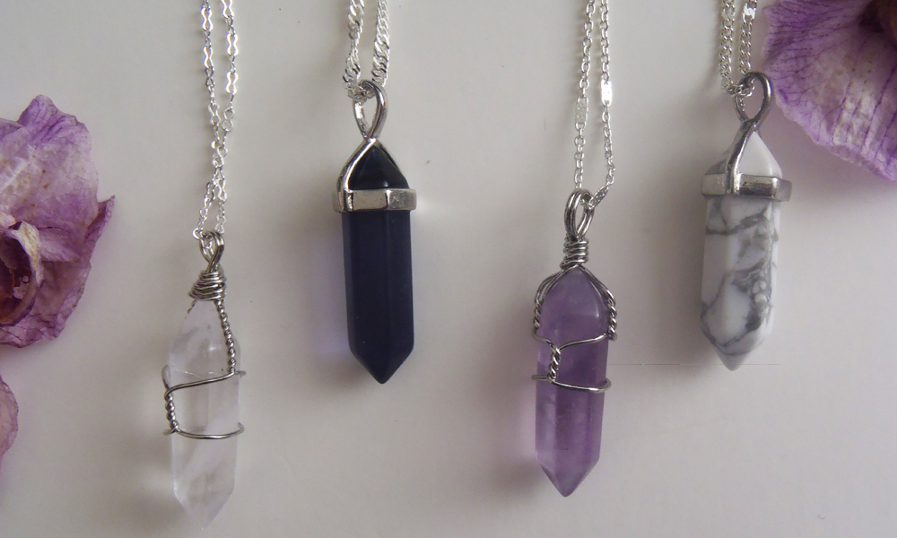 Shop Eye Catching Amethyst Stone Necklace Online