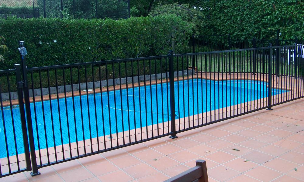 Five Things To Be Considered Before Installing a Pool Fence