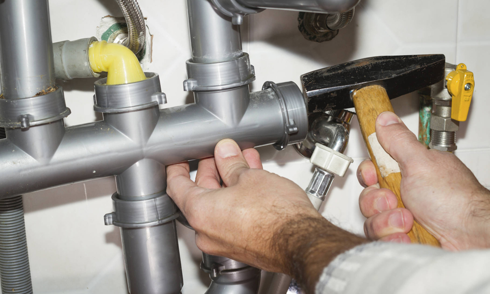 How To Become A Professional Plumber?