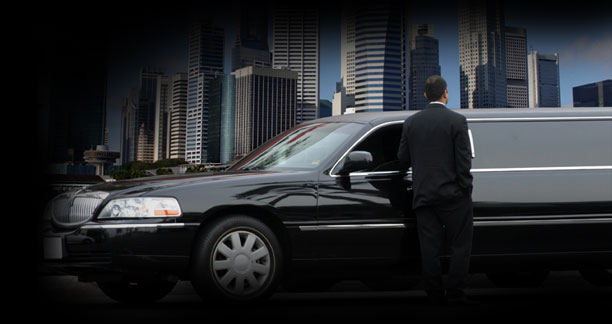 Reasons to Hire Corporate Limousine Services