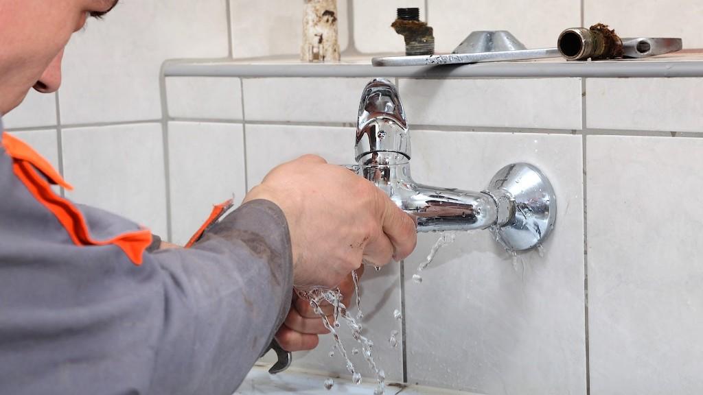 How Can You Hire a Best Plumber Melbourne After Relocation?