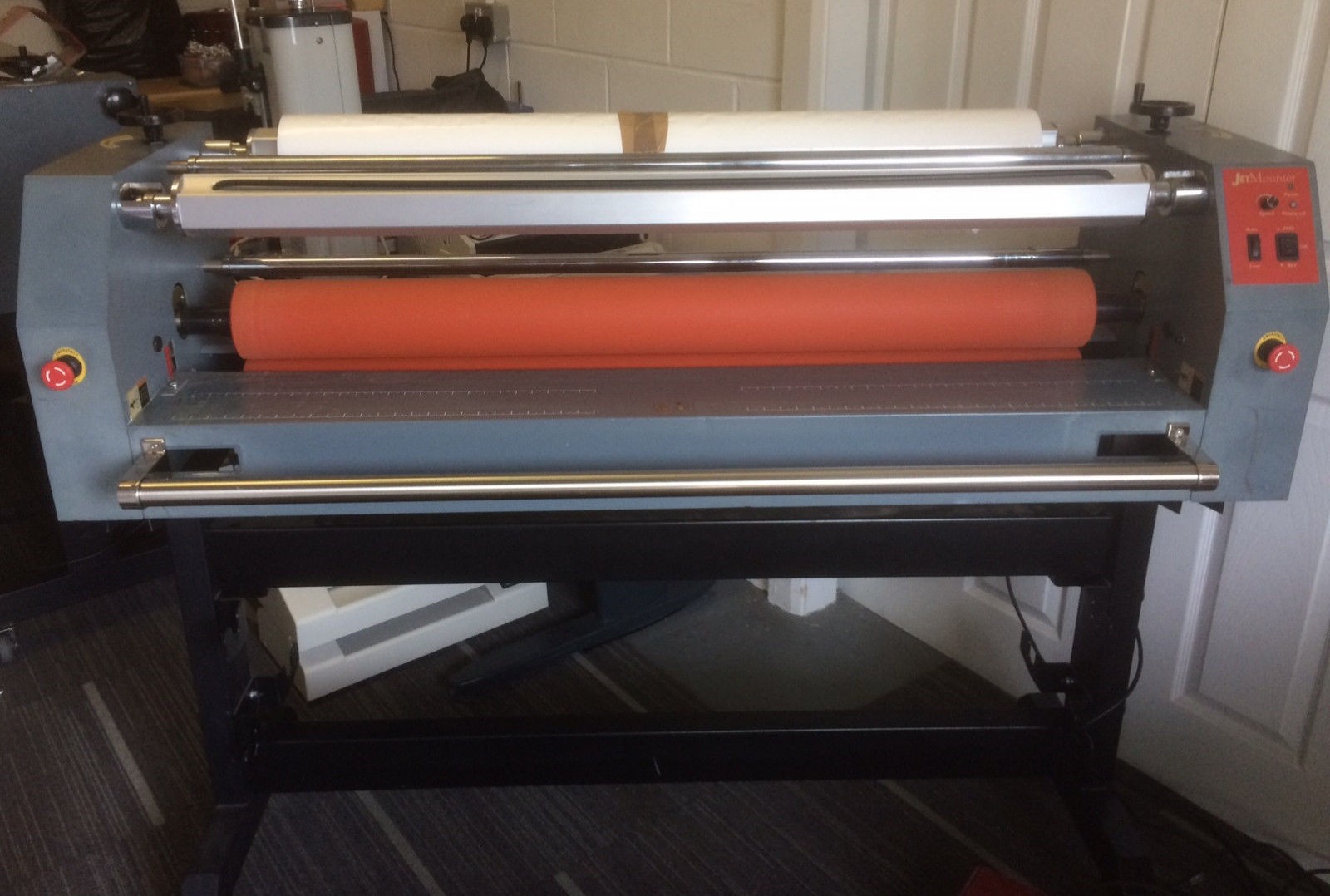 Details About Hot Roll Laminating Machine