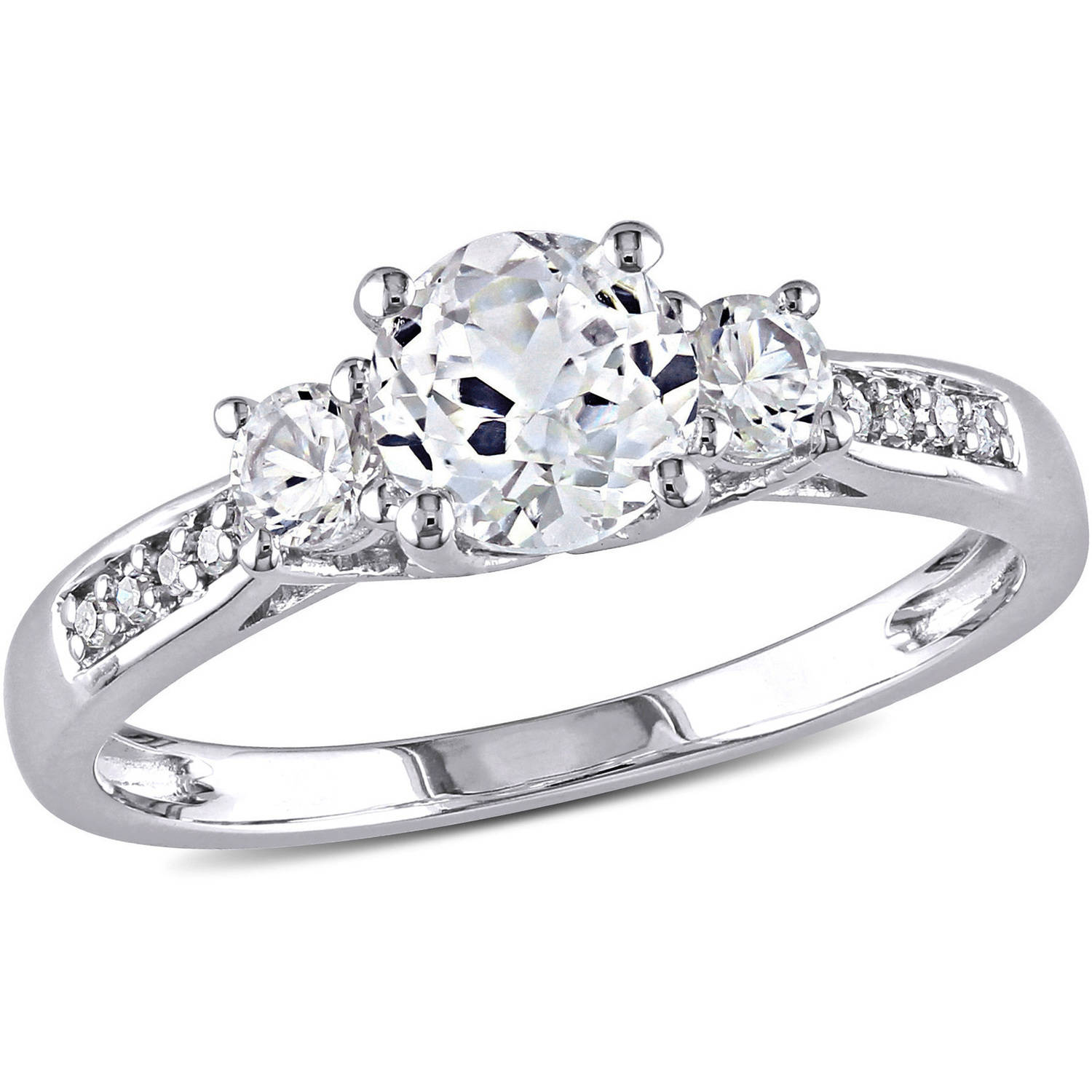 Tips for Choosing Affordable Engagement Rings for Women