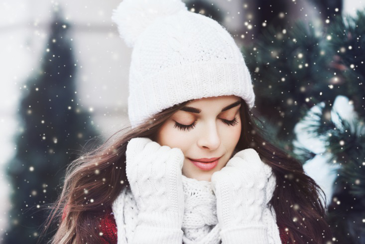 INCREDIBLE WAYS OF TAKING CARE OF SKIN IN WINTERS