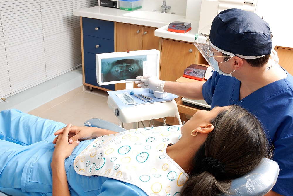 7 Basic Tips to Pick the Right Dentist For You