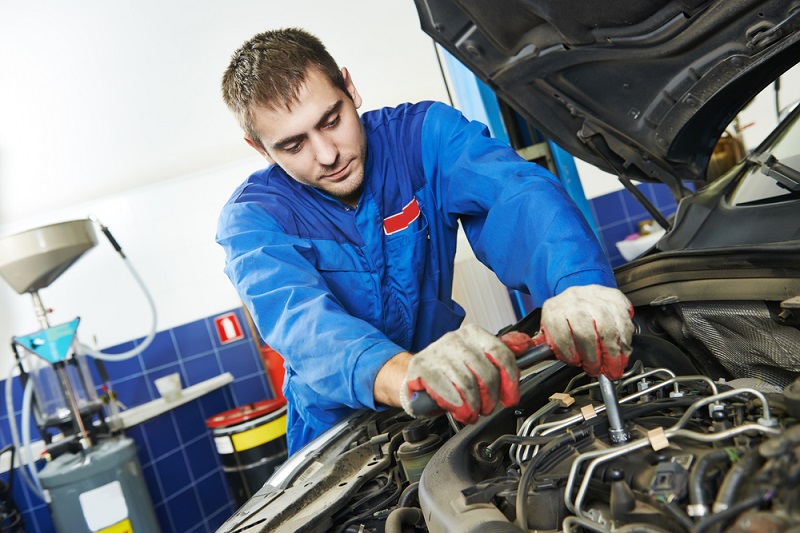How to Choose the Professional Car Service?