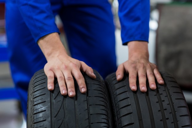 Always pay attention to tyre labels