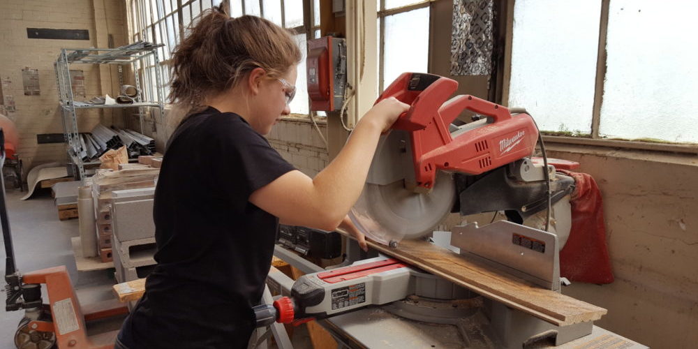 How Do You Unlock a Miter Saw?