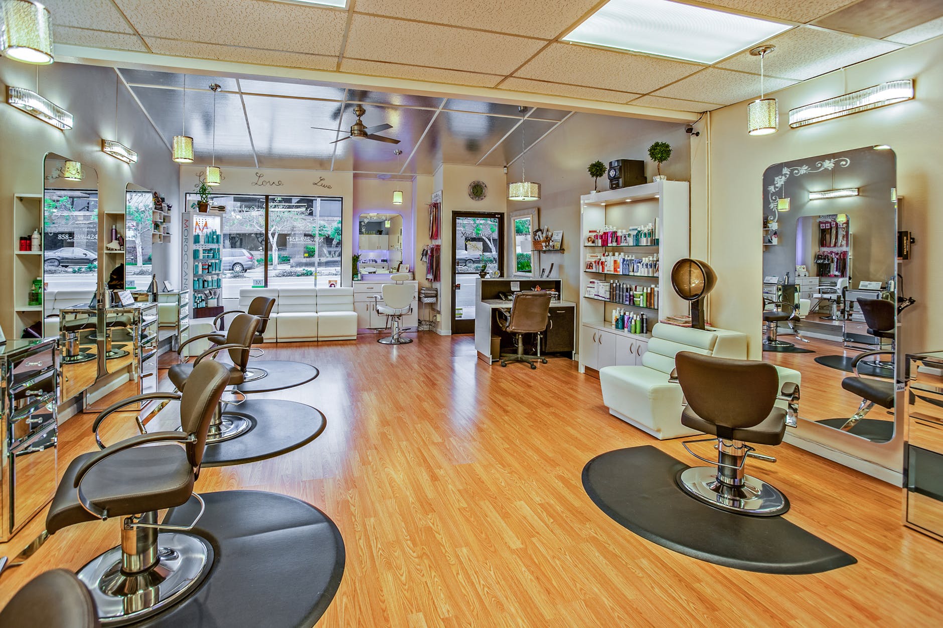 6 Ways to Improve Your Salon and Spa Management System