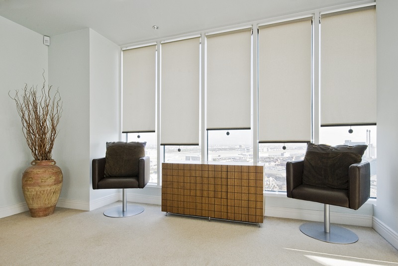 Know About the Benefits of Buying Roller Blinds Online!