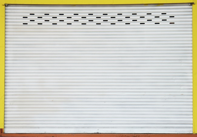 4 Simple Tips to Carry Out Roller Door Repairs