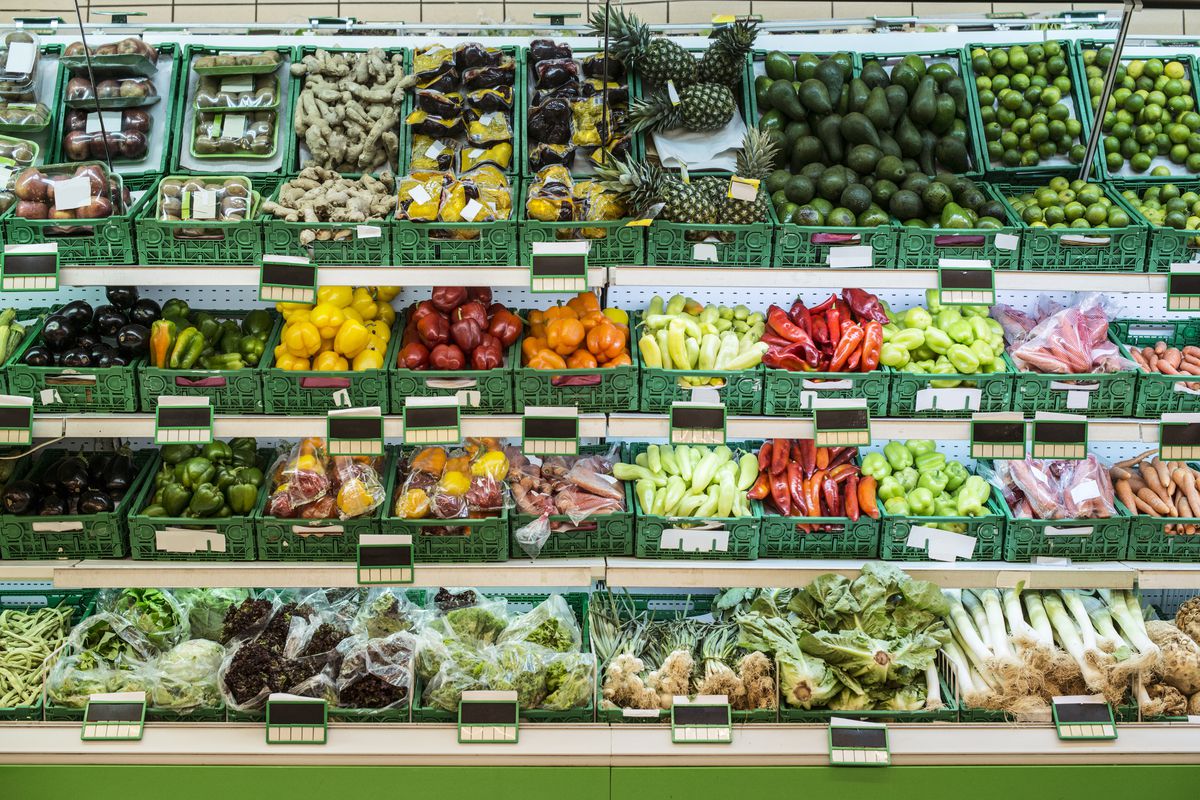 5 Brilliant Hacks To Maintain Food Supplies Quality in a Store