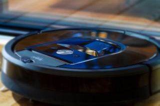 5 Reasons to Buy A Robot Vacuum