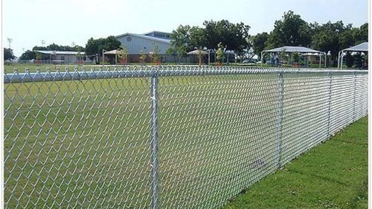 Benefits Of Barbed Wire Fencing