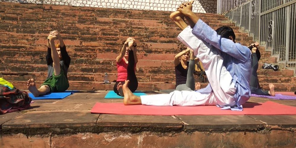 How to Become a Yoga Teacher in India with Scholarship