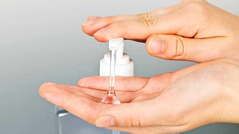 When Should You Use a Hand Sanitizer?