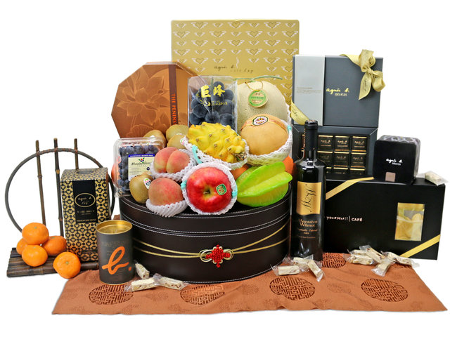 luxury-fruit-basket