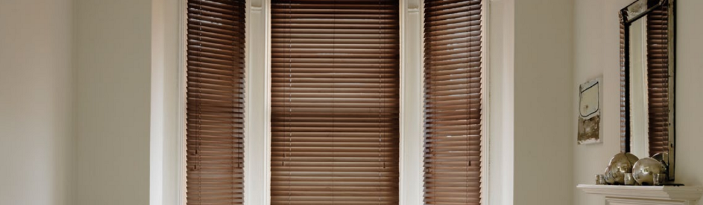 Why I Prefer to Install Full-Height Shutters in My Room