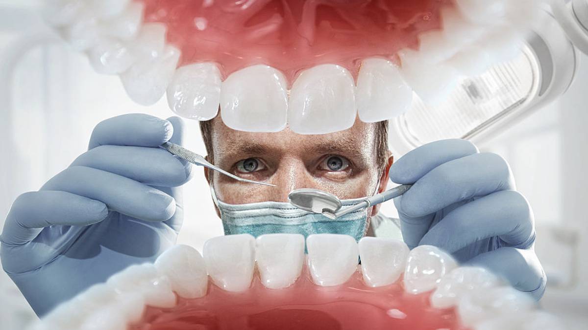 Resolve Dental Problems Instantly at Dentures Auckland CBD