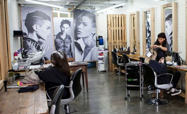 List Out The Reasons To Choose Hairdressers Melbourne Course