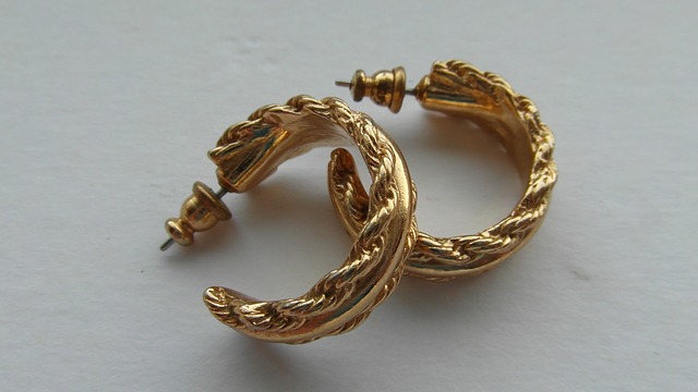 What is Gold Vermeil Jewellery?