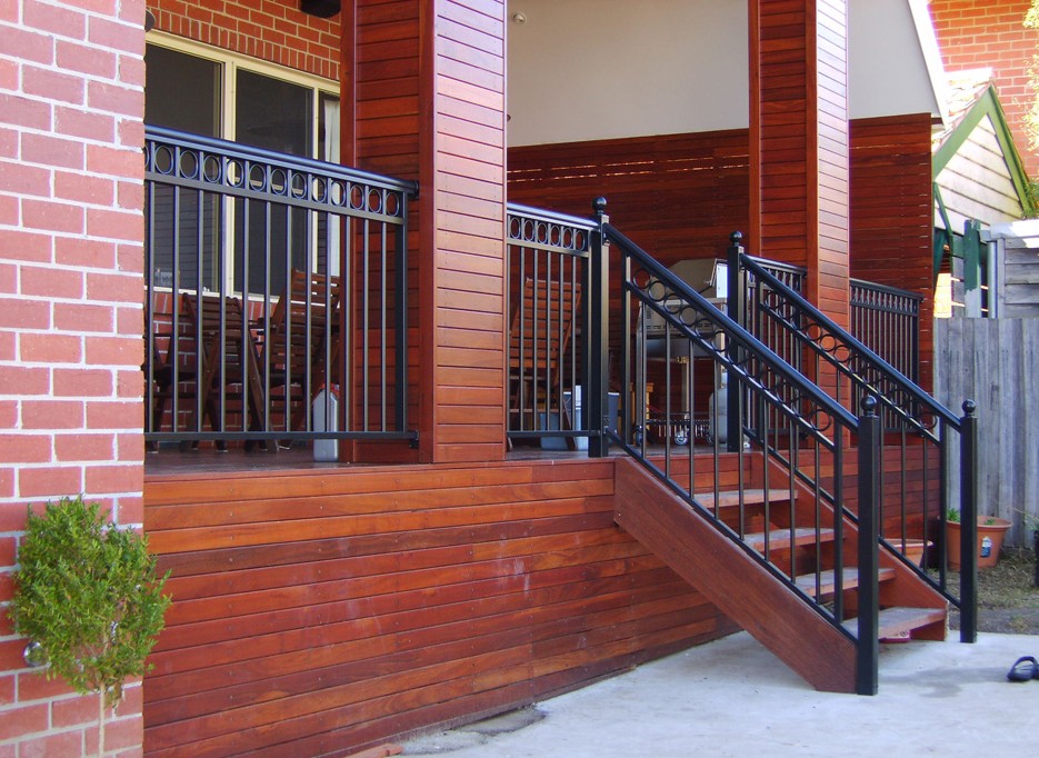3 Major Mistakes People Tend to Commit While Choosing Balustrading Systems