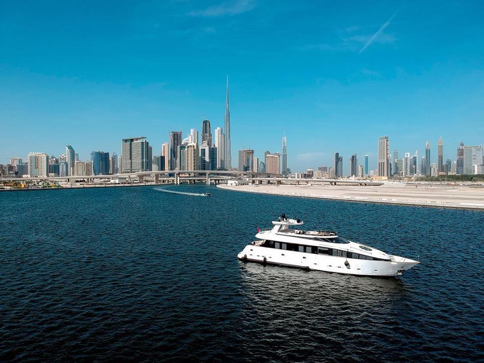 Questions to Ask Before Your Luxury Yacht Rental Tour in Dubai