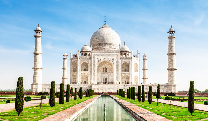 Explore Agra Monuments & Sightseeing In One Day