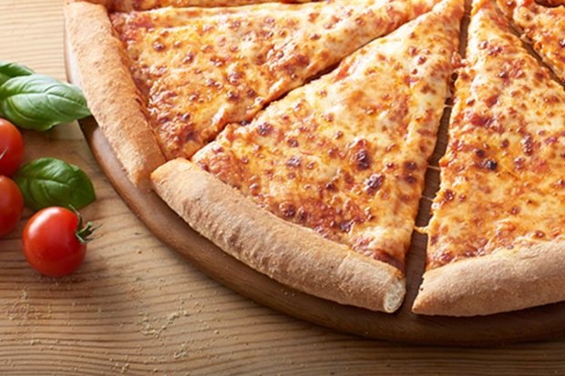 How Many Calories is in a Large Domino’s Pizza?