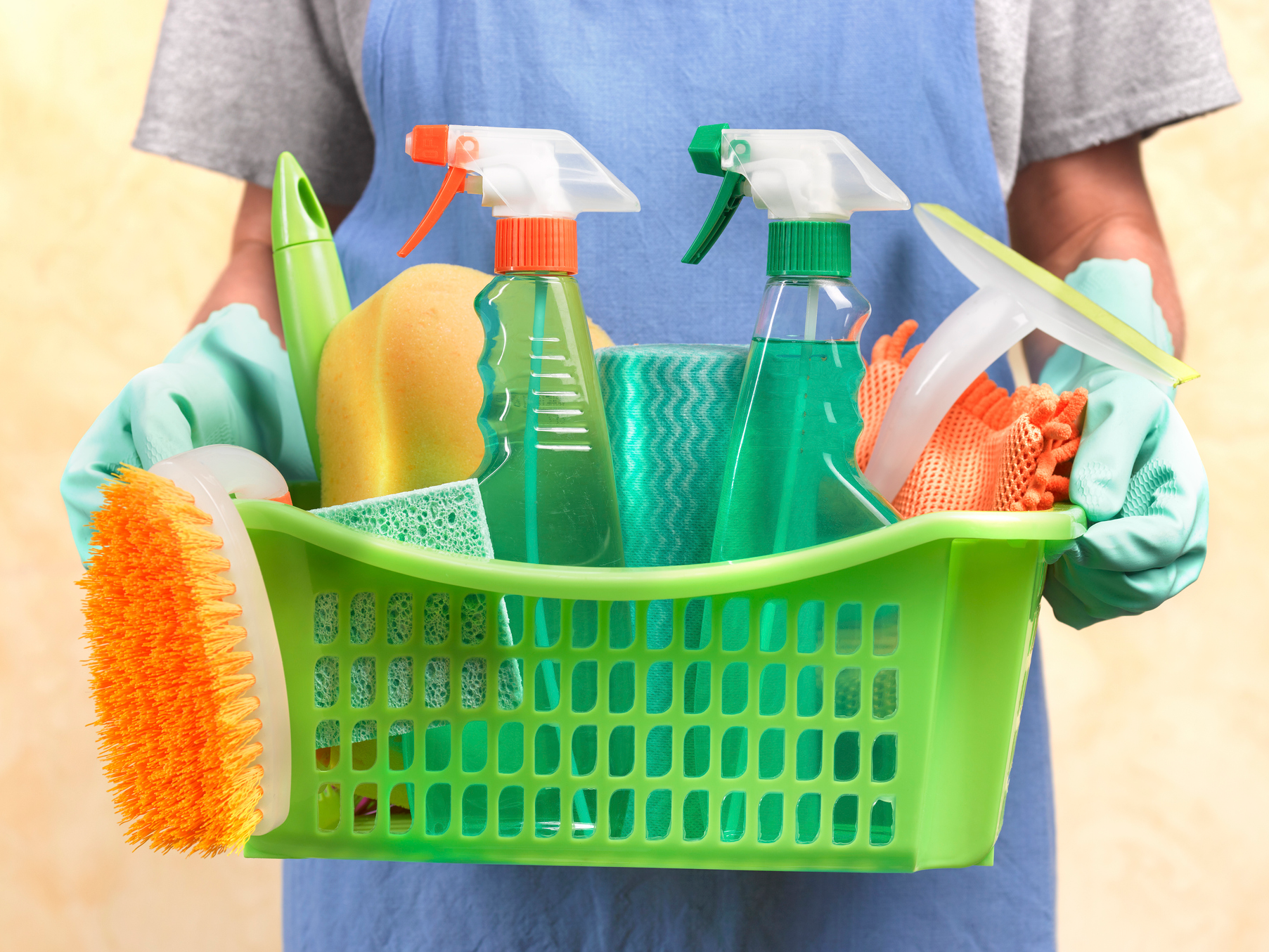 What are the Best Items to Buy When Shopping for Cleaning Supplies