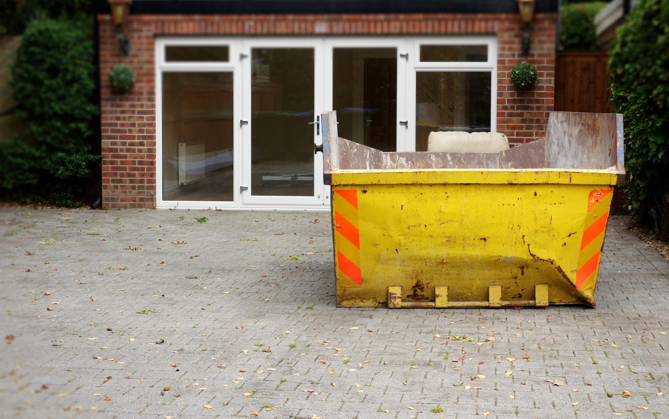 Why Choose Lostock Skip Hire for Your Rubbish Removal in Bolton?