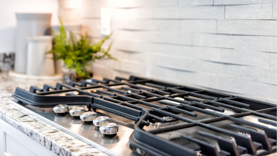 Get a Better Cooking Experience With Electric And Gas Ranges