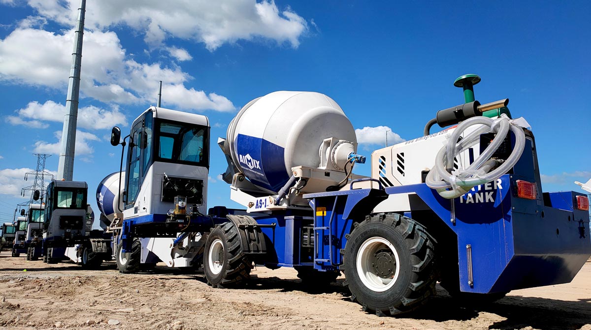 Different Capacities Of Self Loading Concrete Mixer Currently For Sale