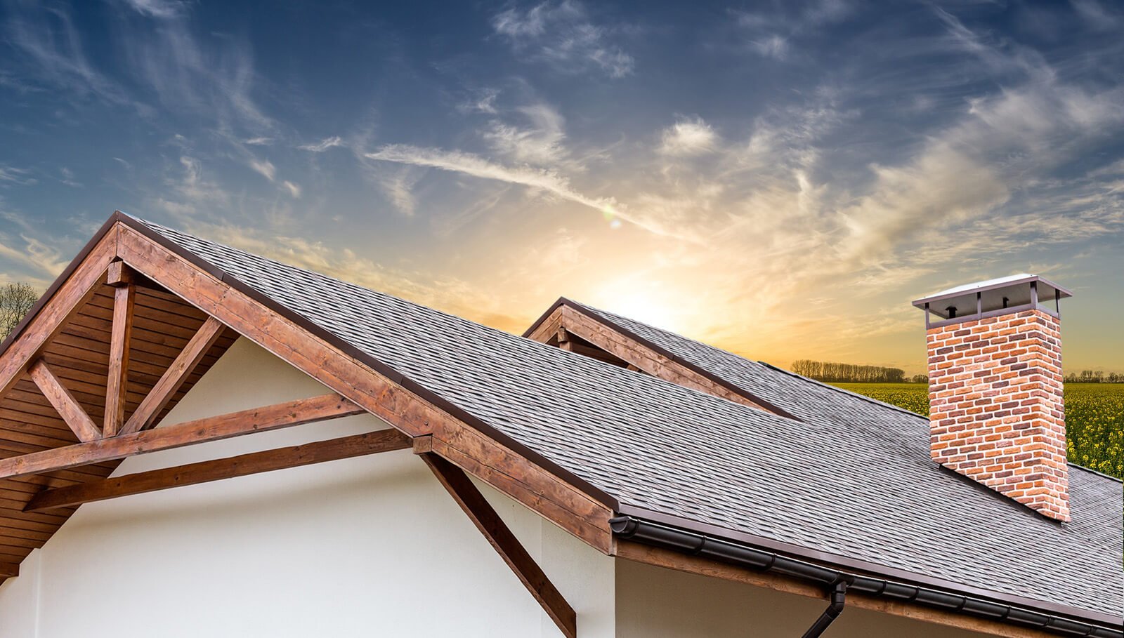 Why You Should Hire a Roofing Contractor Instead of Doing It Yourself?