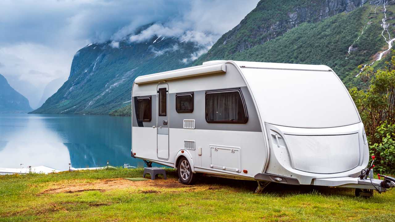 5 Campervan Mechanical Services To Get Done Before Taking It On A Trip