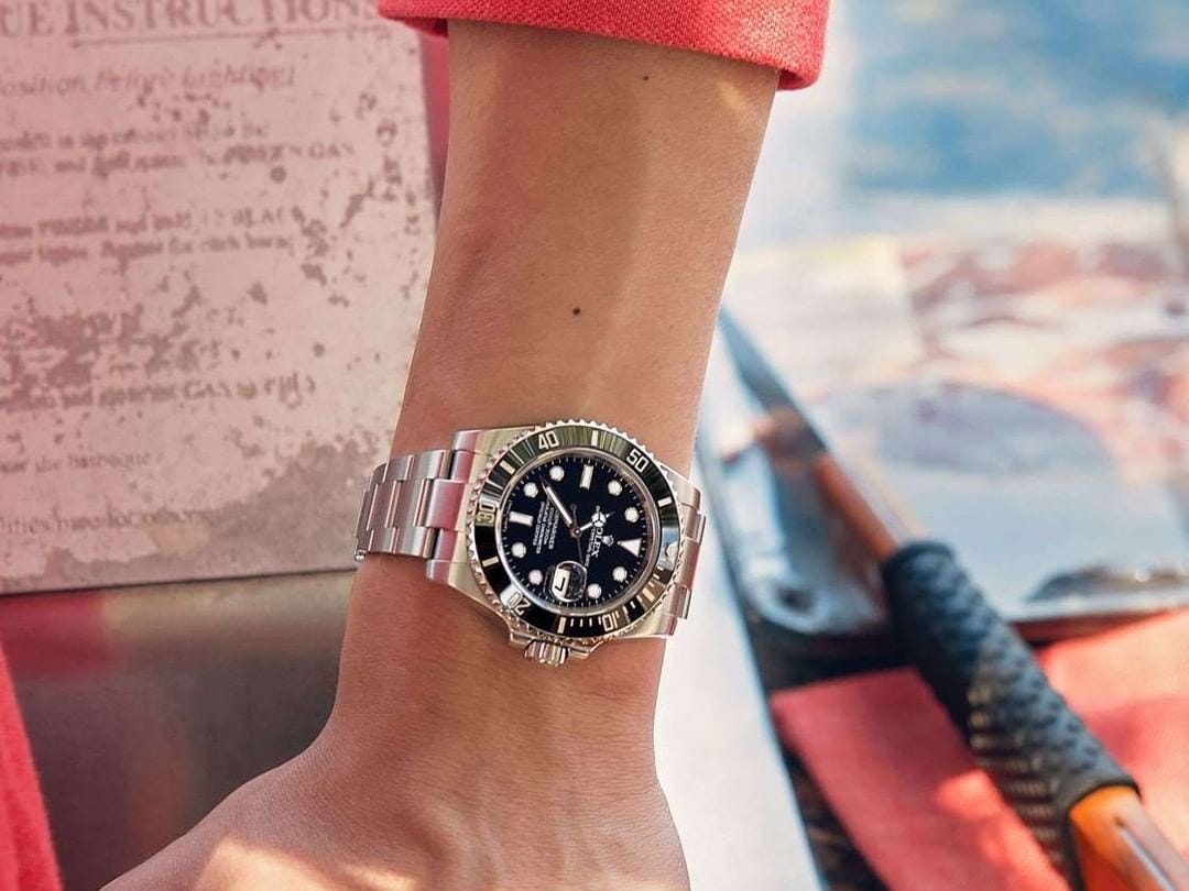 Set Aside Your Cash by Online Buying Used Rolex Watches