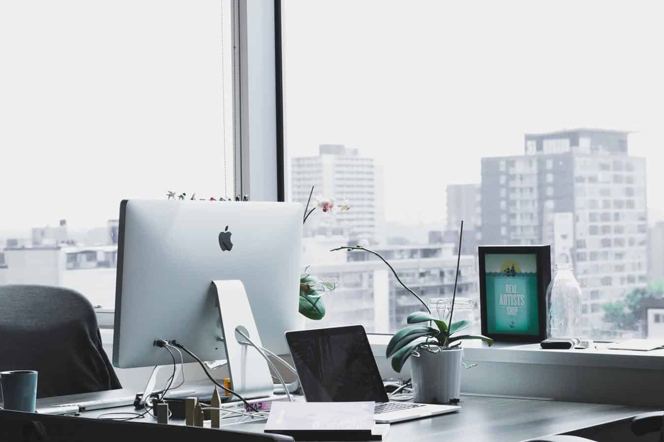 6 Simple Tips to Keep Your Office Clean and Organized