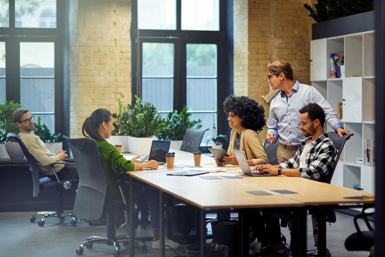 office-life-group-of-young-multiracial-people-sit